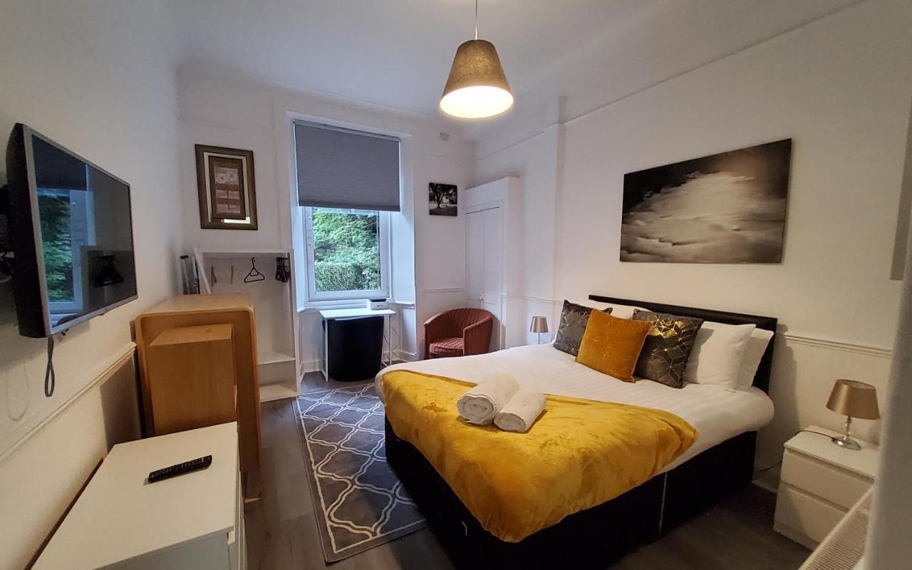 Leith Spectacular Apartment By Sensational Stay Short Lets & Serviced Accommodation With 6 Separate Beds & 2 Baths Edimburgo Exterior foto